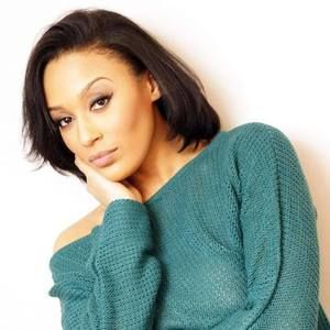 Meet your Posher, Mia